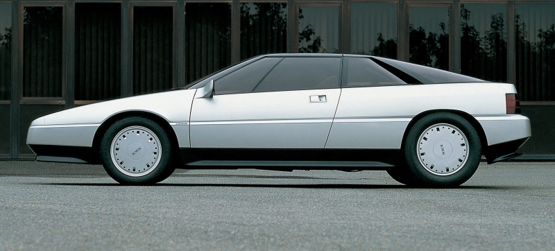 Illustration for article titled The Lotus Etna Could Have Been The McLaren F1 Of The 1980s
